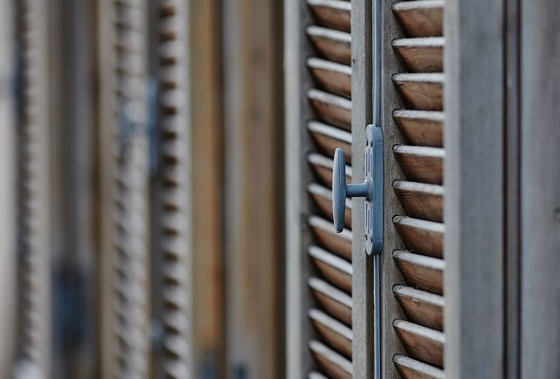 Shutter Handle Repair in Alpharetta, GA