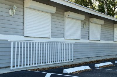 Extends shutter lifespan.